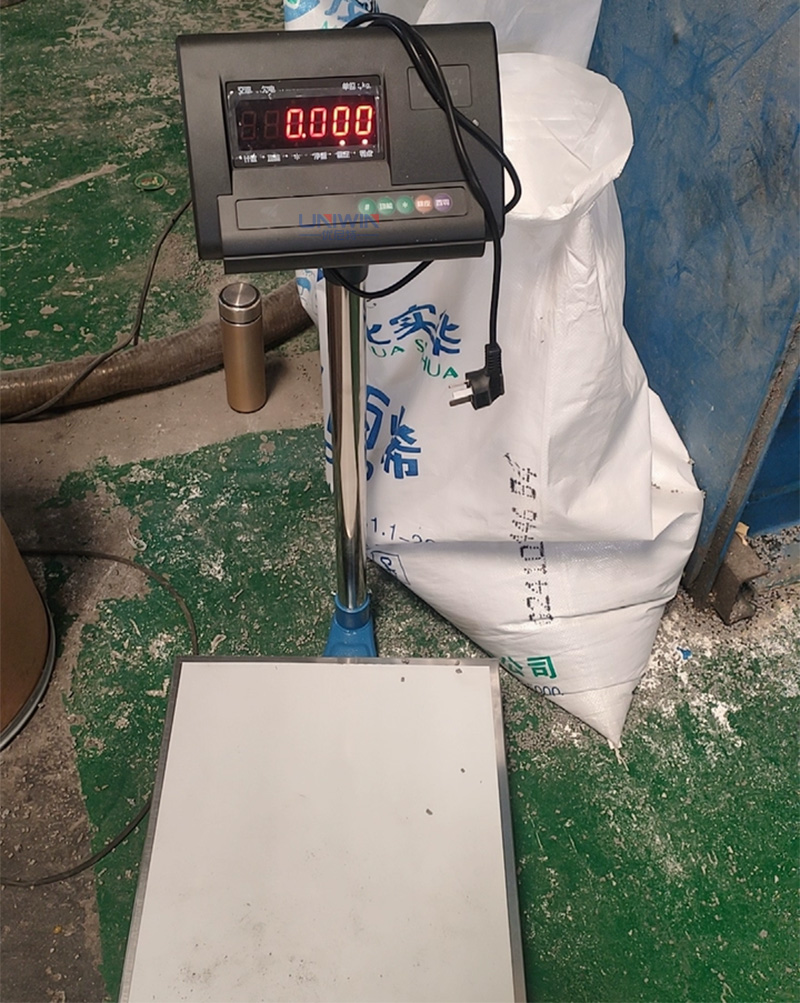 electronic weighing scale