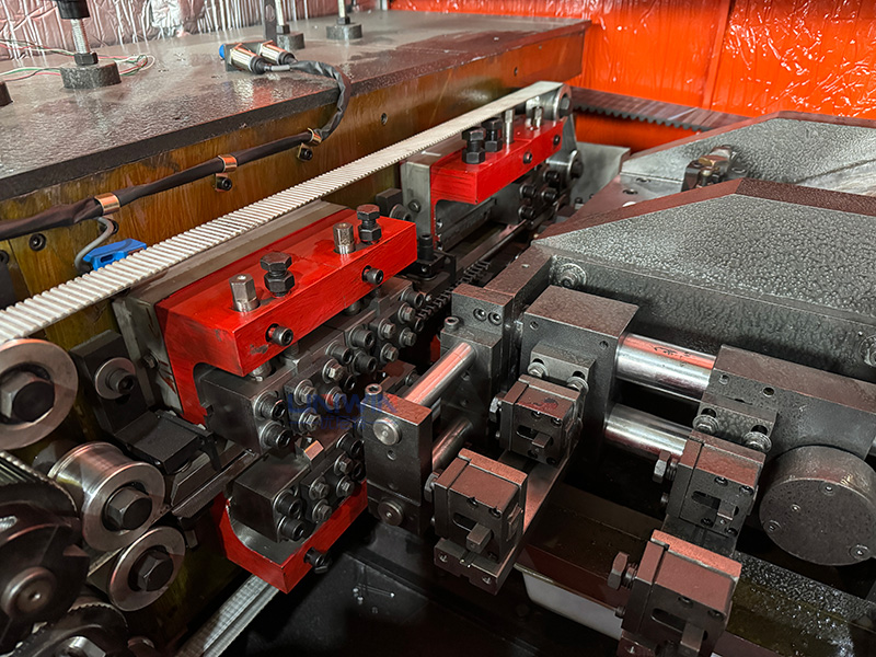 high speed nail making machine 800 pcs per minute running